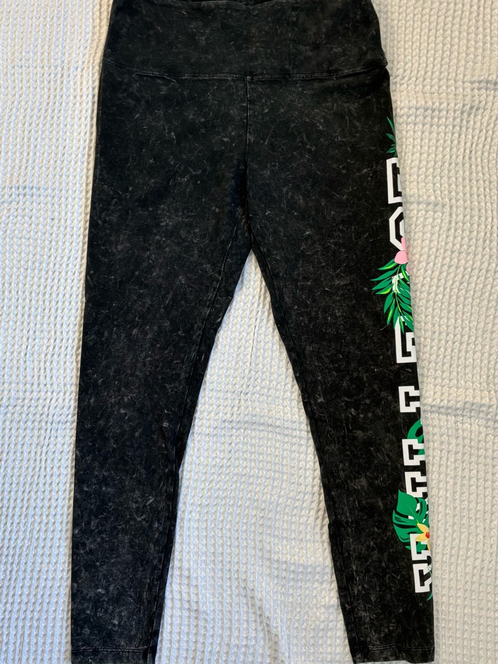 PINK Victoria's Secret Black Leggings with Tropical Side Print
